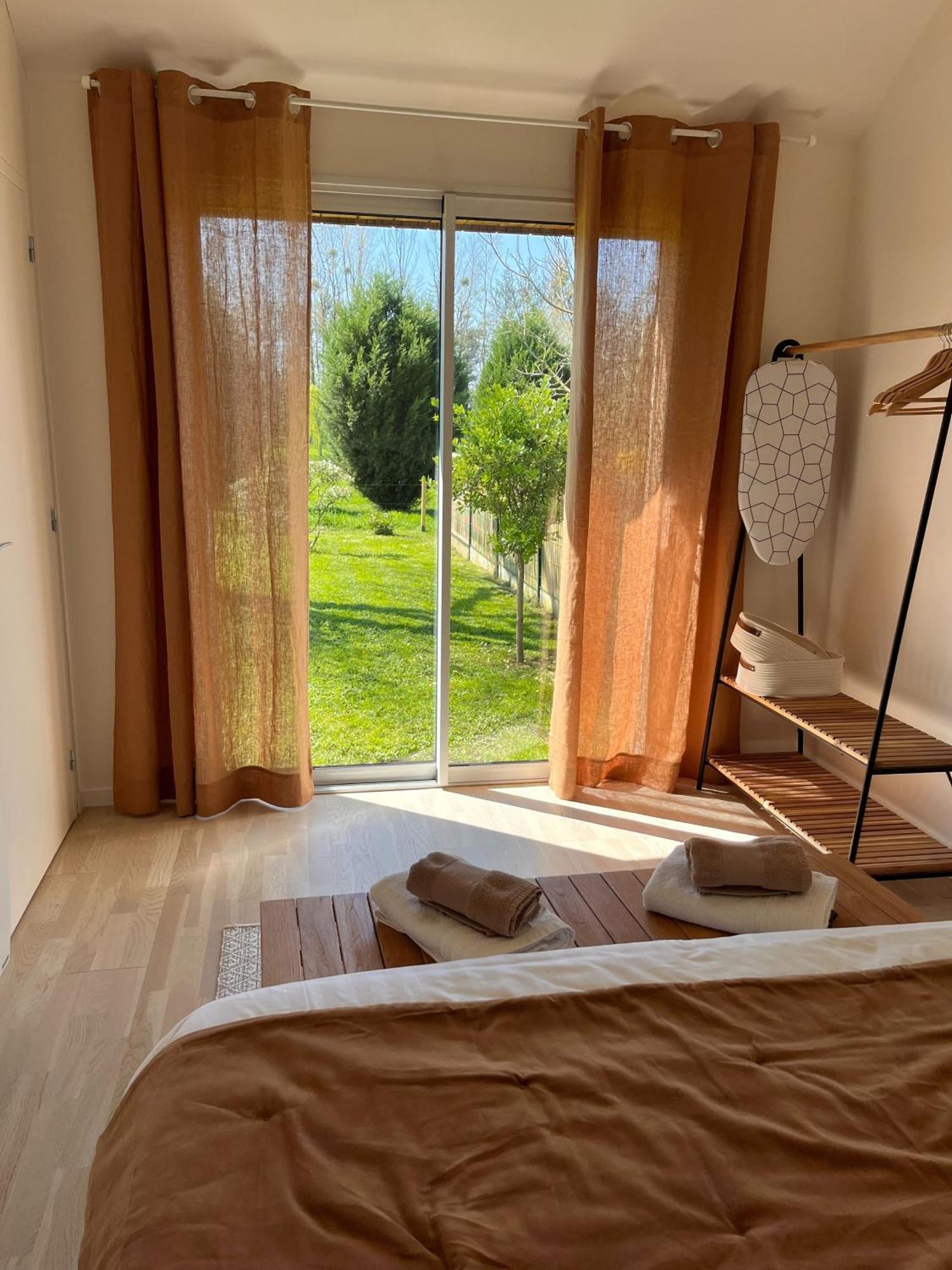 La Sellerie Bed and Breakfast Romagne  Buitenkant foto
